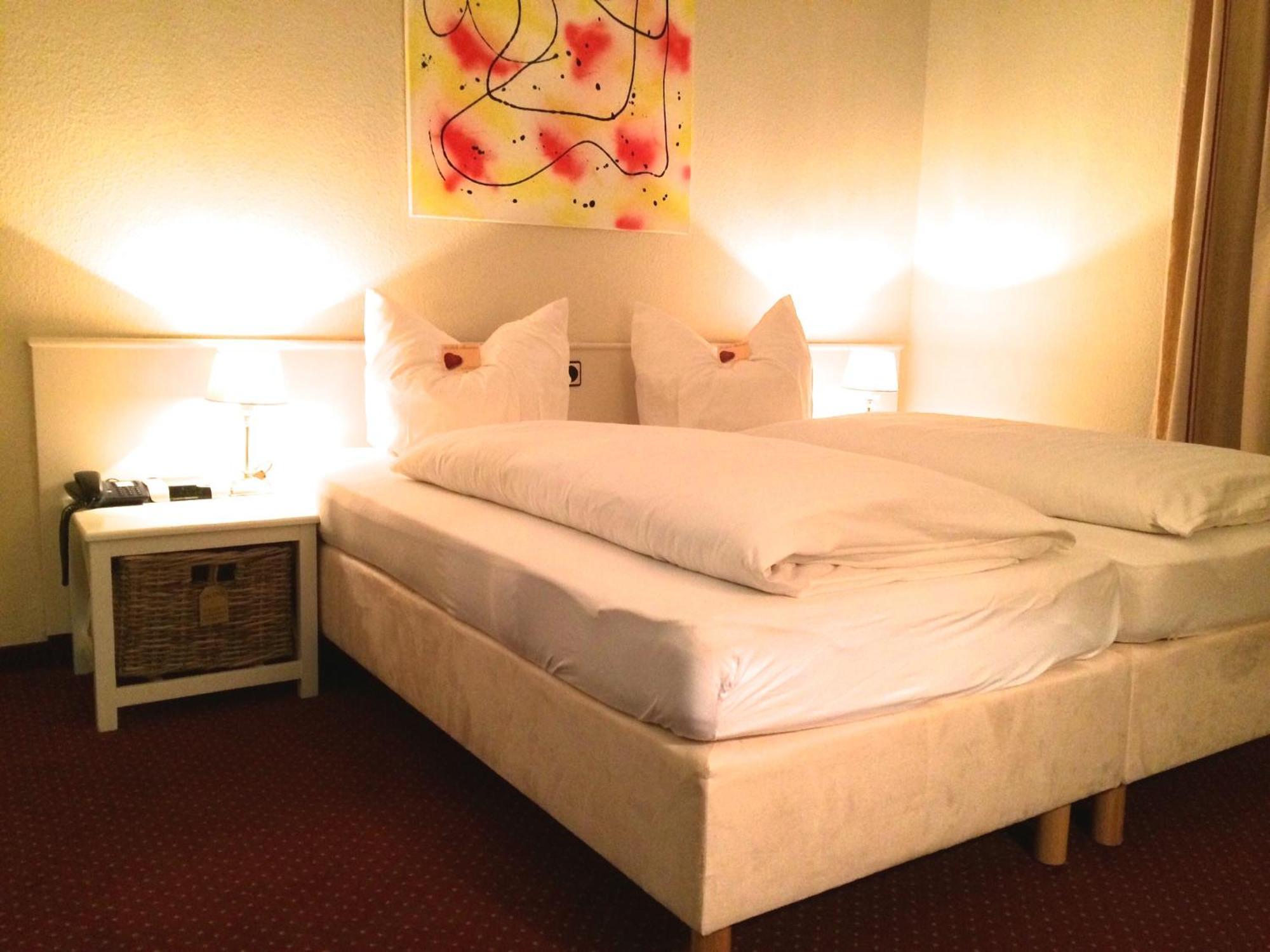 Hotel Waldkur 리어 외부 사진