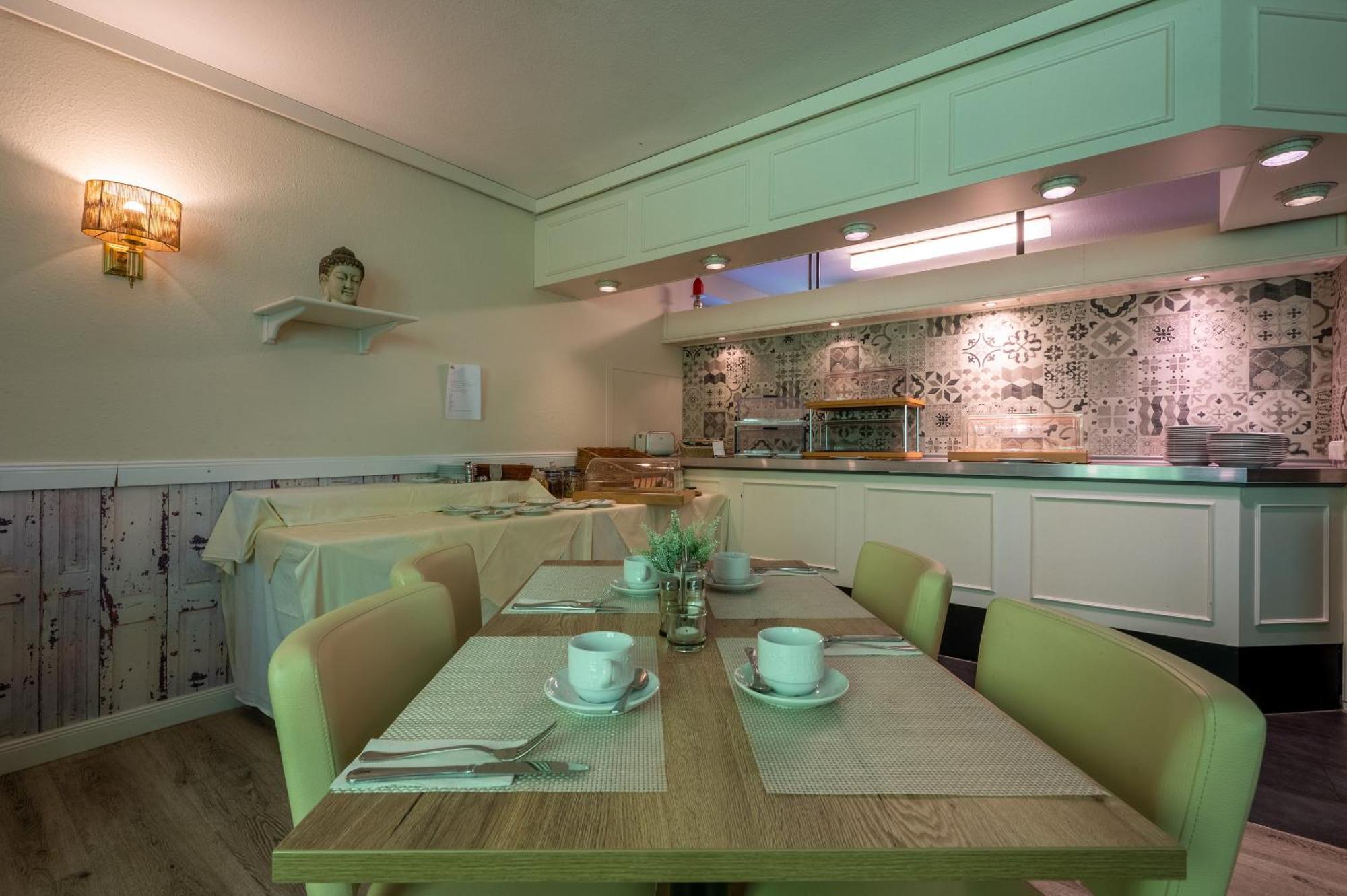 Hotel Waldkur 리어 외부 사진