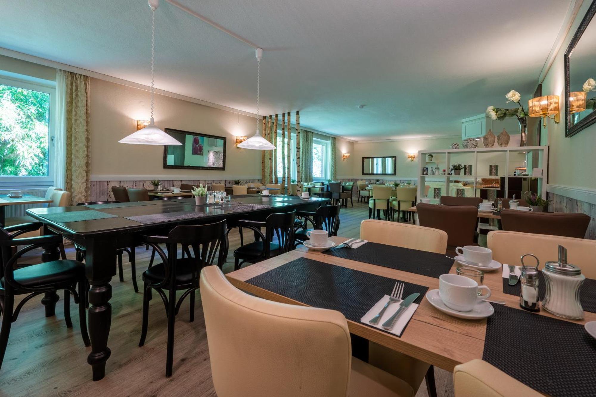 Hotel Waldkur 리어 외부 사진